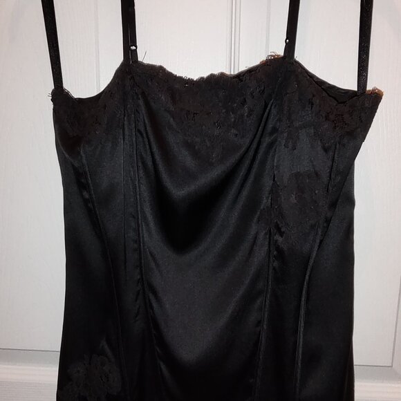 WHITE HOUSE BLACK MARKET SILK BUSTIER CAMISOLE EYELASH LACE THIN STRAPS BLACK XS - Picture 9 of 9